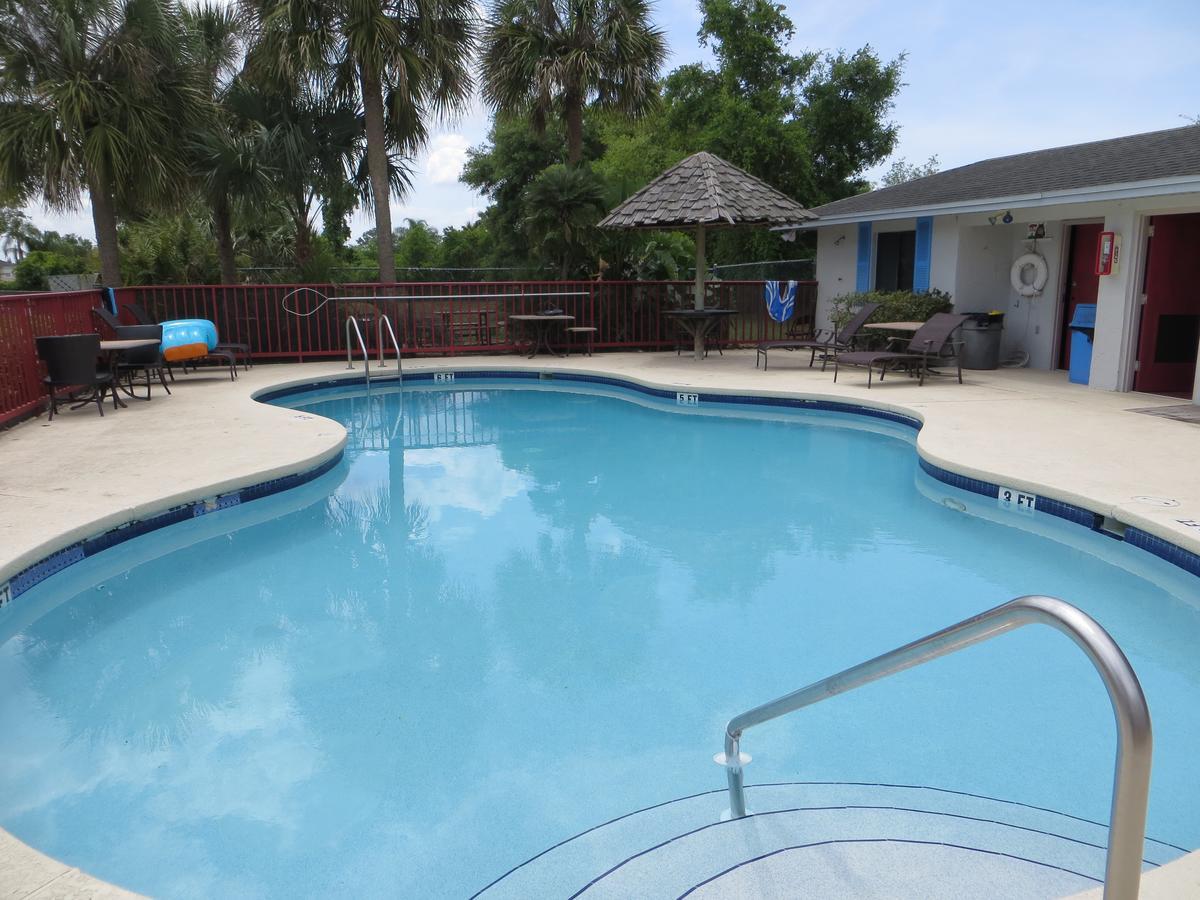 Crosby'S Motor Inn Apopka Bagian luar foto